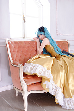 ボーカロイド　初音ミク（こちら、幸福安心委員会です）